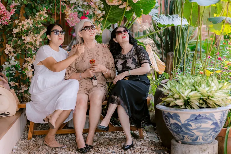 Friends in the garden in their sunhats