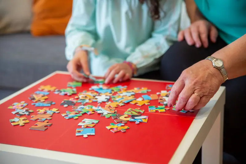 Working a jigsaw puzzle