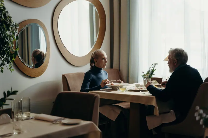 A couple at dinner in the Belvedere Room