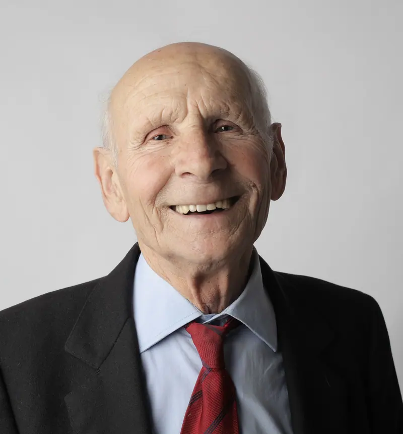 Dr. Harold Benson, Medical Director