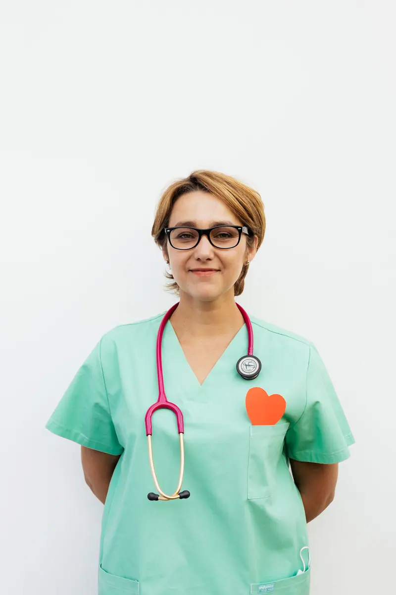 Gloria Turner, RN, Consulting registered nurse